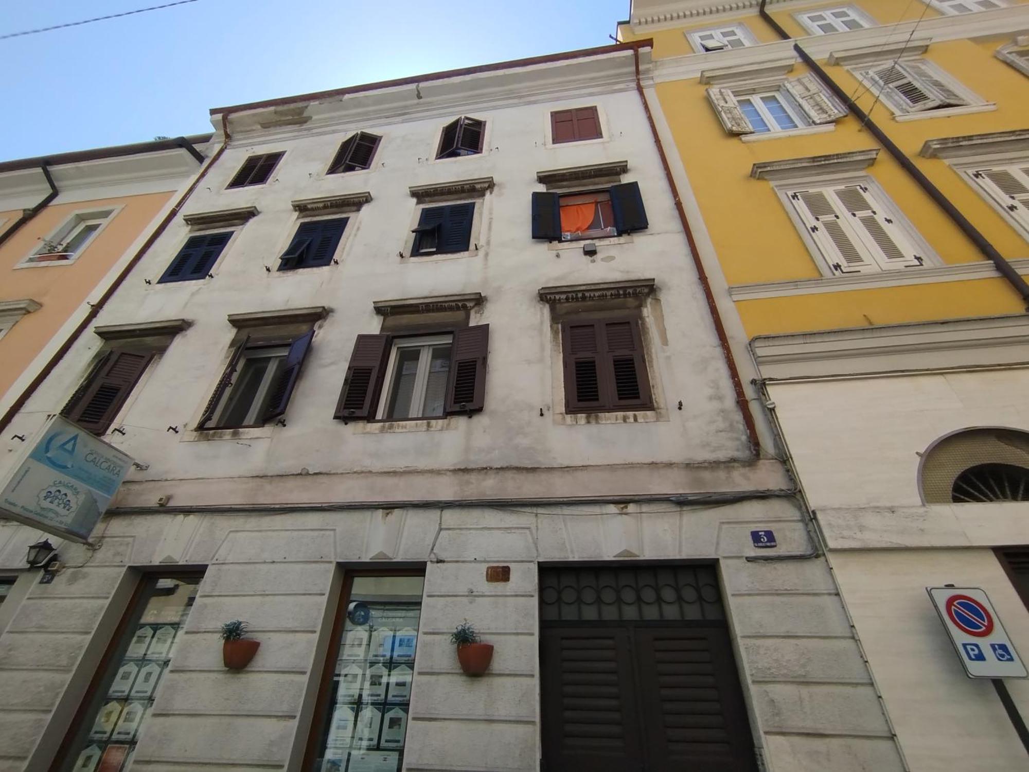 Appartamento Storico In Viale Trieste Ngoại thất bức ảnh